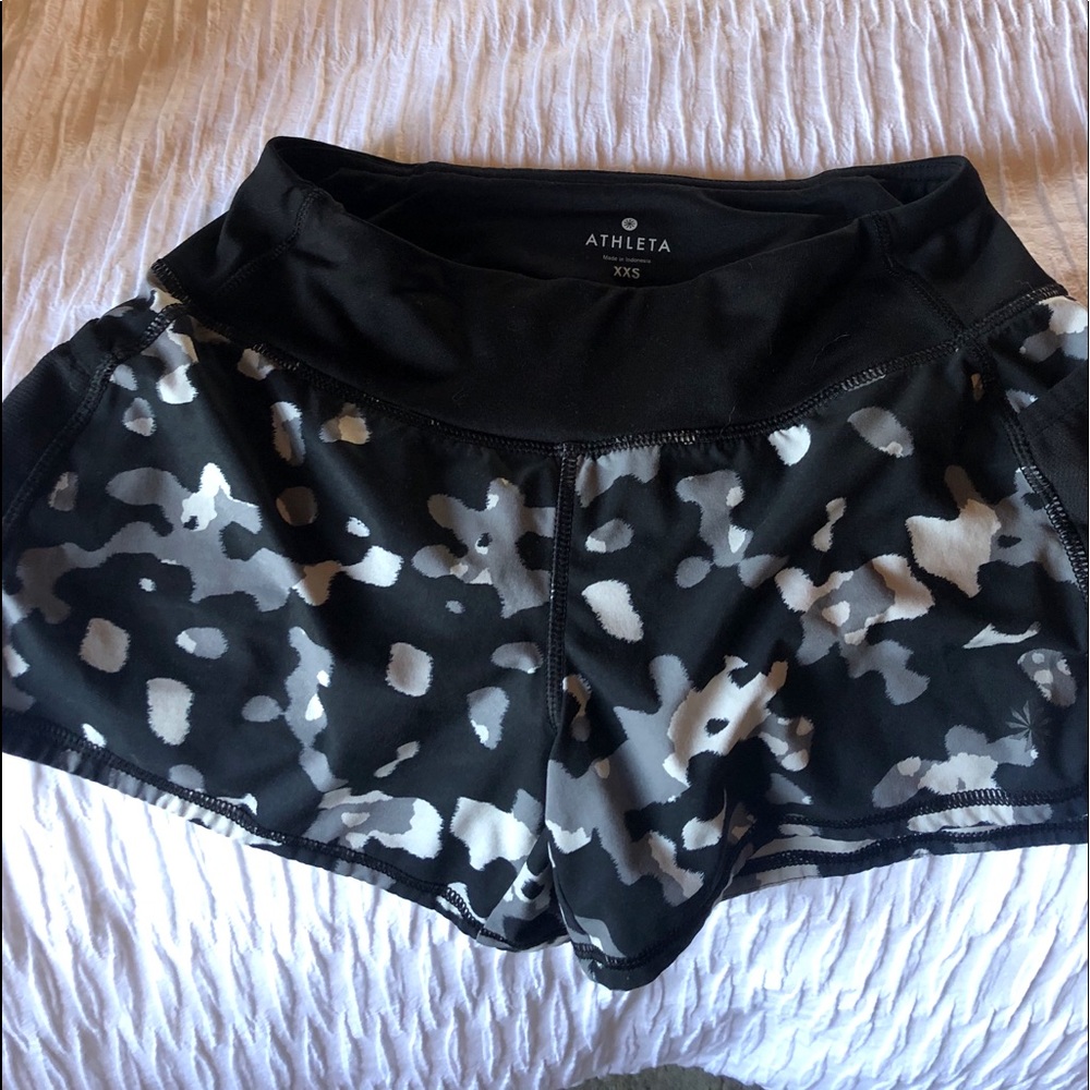 XXS Athleta running or tennis shorts